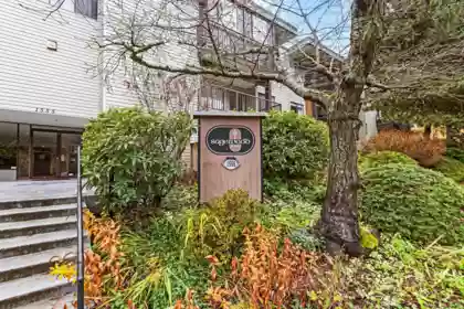 107 1555 Fir Street, White Rock, BC, White Rock — Apartment/Condo for sale