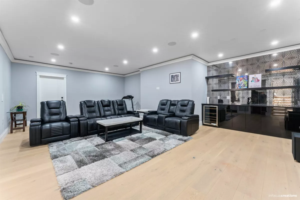 Backyard Photo of 7555 140a Street, Surrey, BC