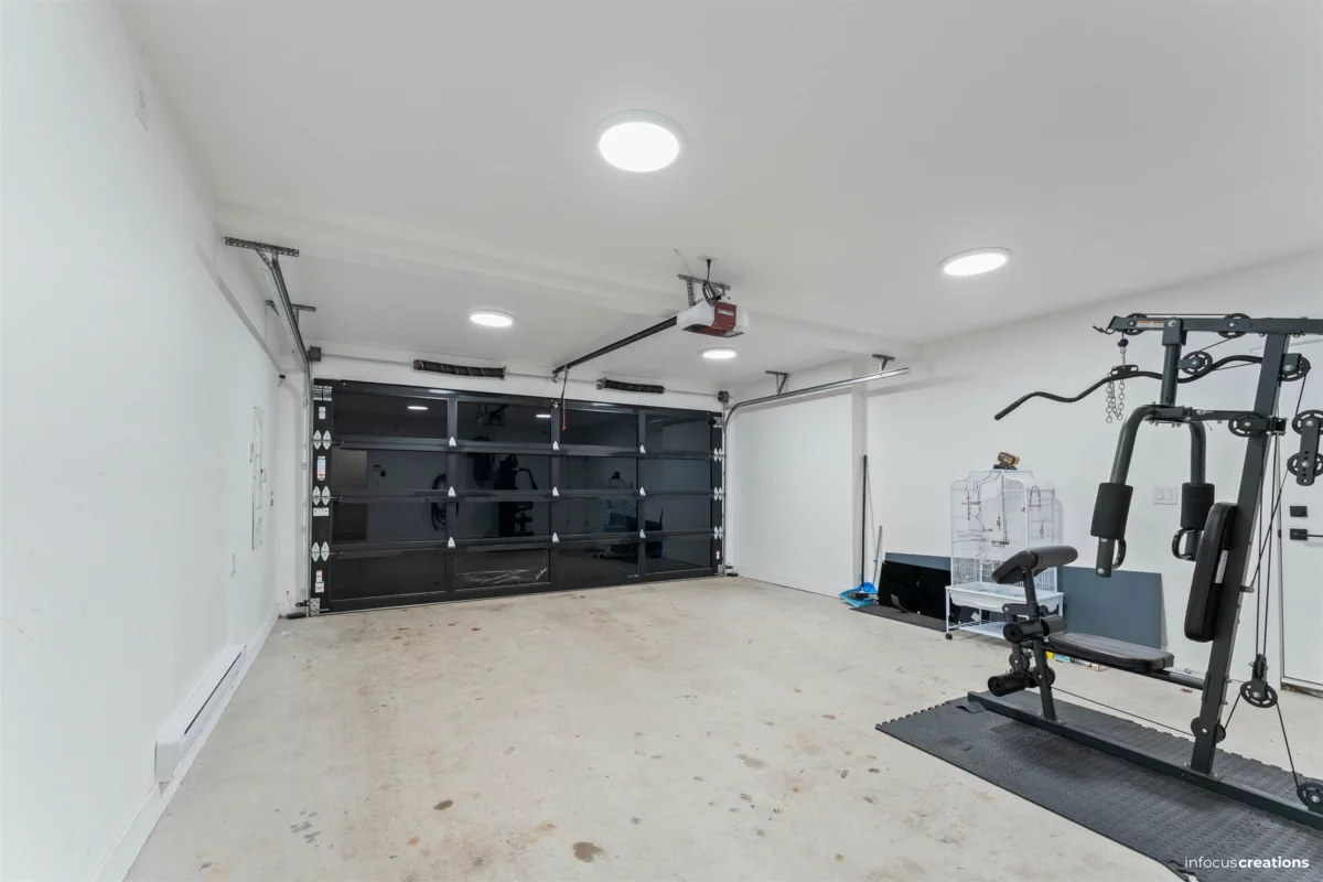 Swimming Pool Photo of 7555 140a Street, Surrey, BC