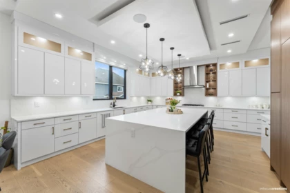 Breakfast Nook Photo of 7555 140a Street, Surrey, BC
