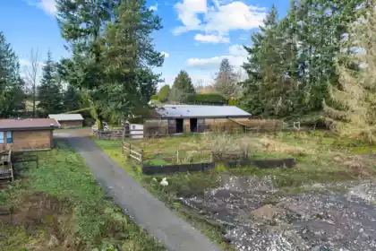 Neighborhood Park Photo Near 24733 16 Avenue, Langley, BC