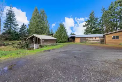 Outdoor Deck Photo of 24733 16 Avenue, Langley, BC