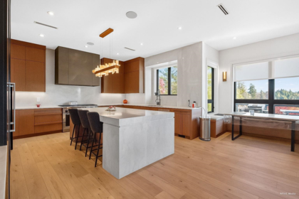 Breakfast Nook Photo of 9376 164 Street, Surrey, BC