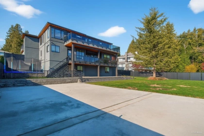 Community Amenities Photo (Clubhouse) of 9376 164 Street, Surrey, BC