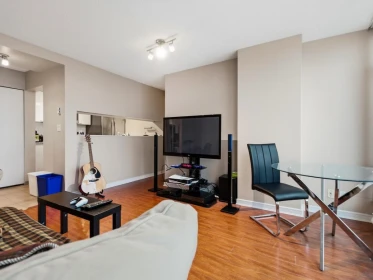 2101 1200 Alberni Street, Vancouver, BC, Vancouver — Apartment/Condo for sale