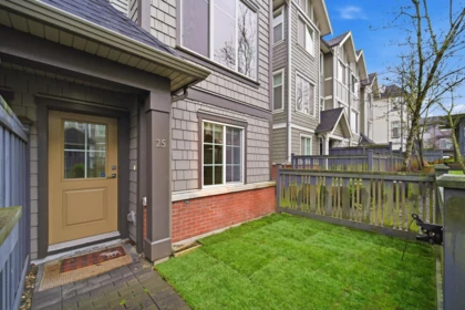 25 8217 204b Street, Langley, BC, Langley — Townhouse for sale