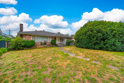 676 W 53rd Avenue, Vancouver, BC, Vancouver — Single Family Residence for sale