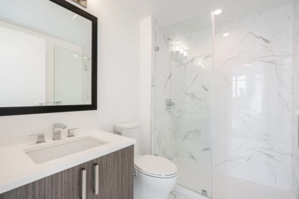 Laundry Room Photo of 717 13350 Central Avenue, Surrey, BC