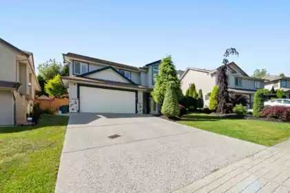 7923 Topper Drive, Mission, BC, Mission BC — 4 bed single family residence for sale