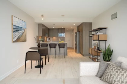 1205 125 Columbia Street, New Westminster, BC