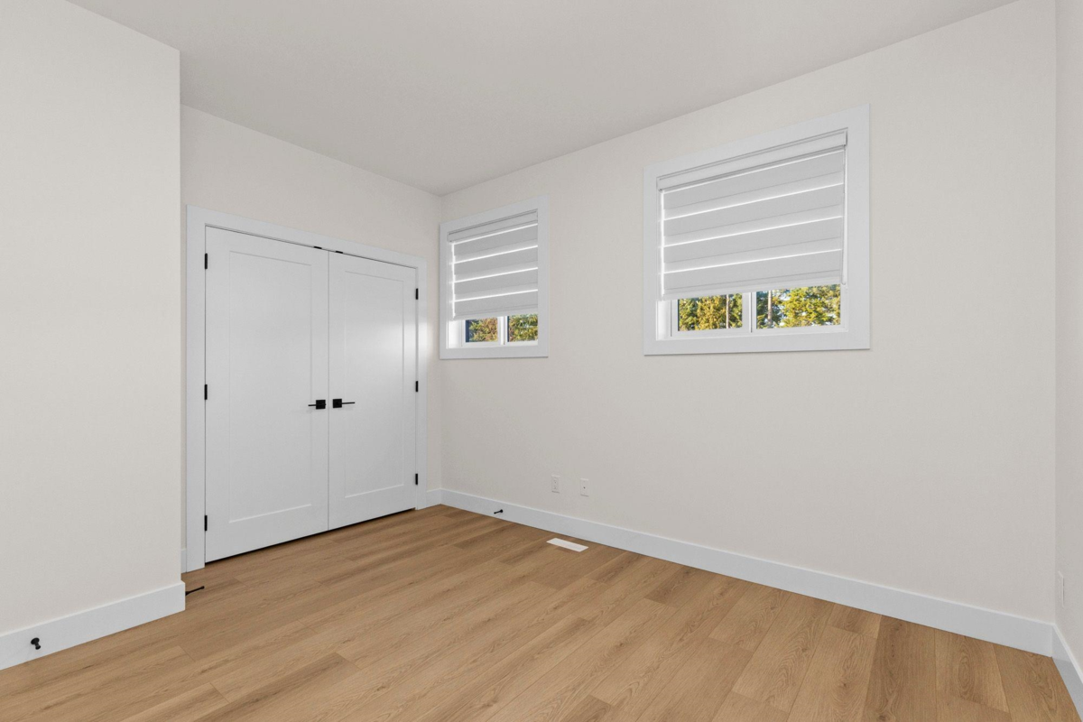 Entry Foyer Photo of 8546 Dunbar Way, Mission, BC