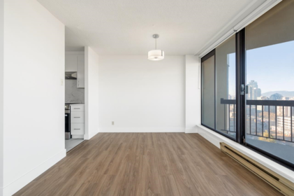 1702 6540 Burlington Avenue, Burnaby, BC, Burnaby — Apartment/Condo for sale