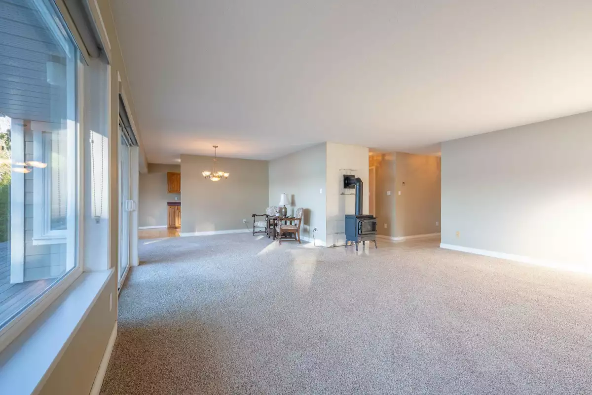 Dining Area Photo of 6343 Marmot Road, Sechelt, BC