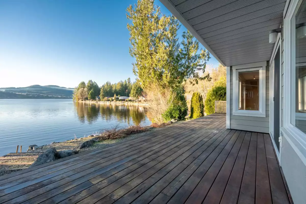 Front Yard Photo of 6343 Marmot Road, Sechelt, BC