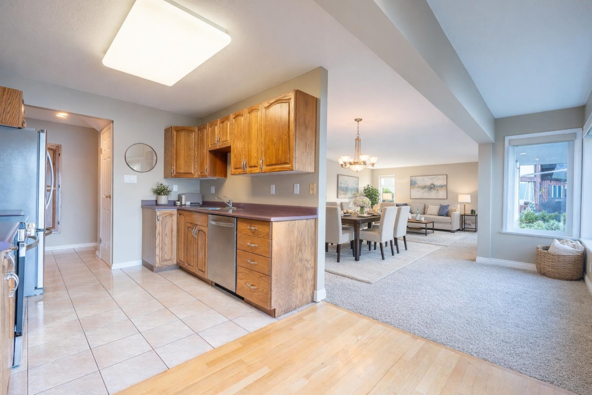 Kitchen Island Photo of 6343 Marmot Road, Sechelt, BC