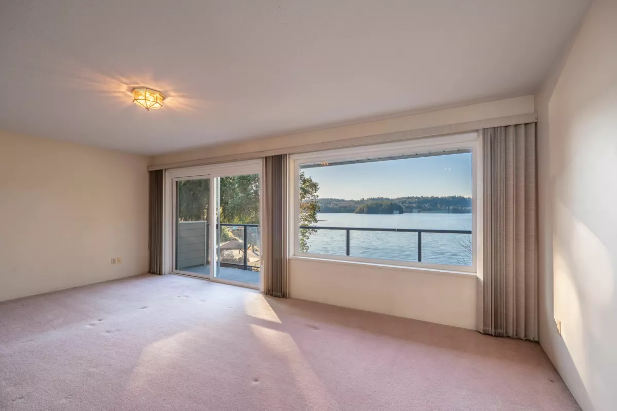 Powder Room Photo of 6343 Marmot Road, Sechelt, BC