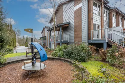 Backyard Photo of 4 22388 124 Avenue, Maple Ridge, BC