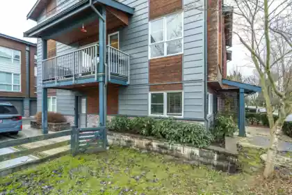 Outdoor Patio Photo of 4 22388 124 Avenue, Maple Ridge, BC