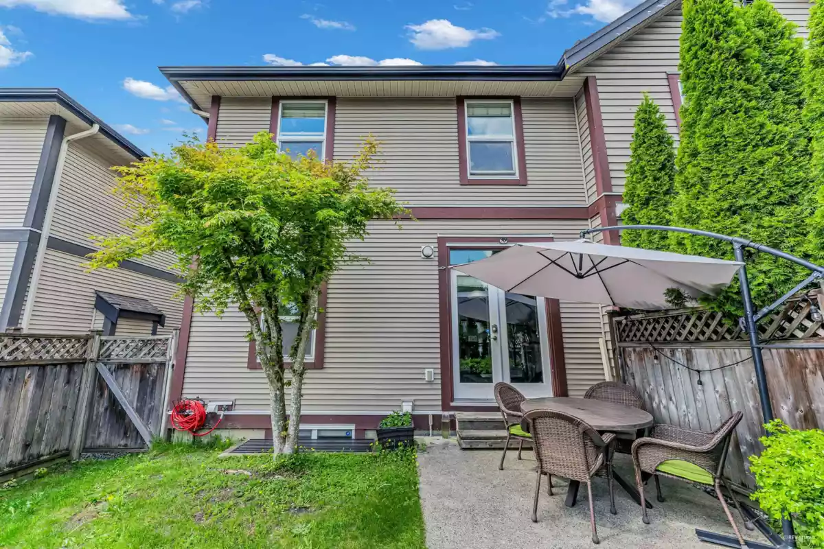 Hot Tub / Spa Photo of 6940 208a Street, Langley, BC