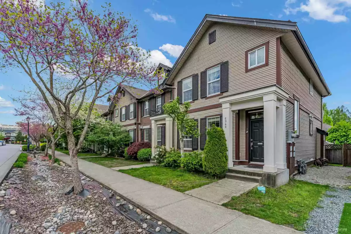 Neighborhood Park Photo Near 6940 208a Street, Langley, BC