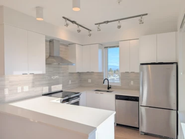 PH15 5355 Lane Street, Burnaby, BC