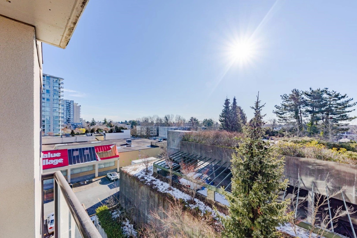 Garage Interior Photo of 708 8180 Granville Avenue, Richmond, BC