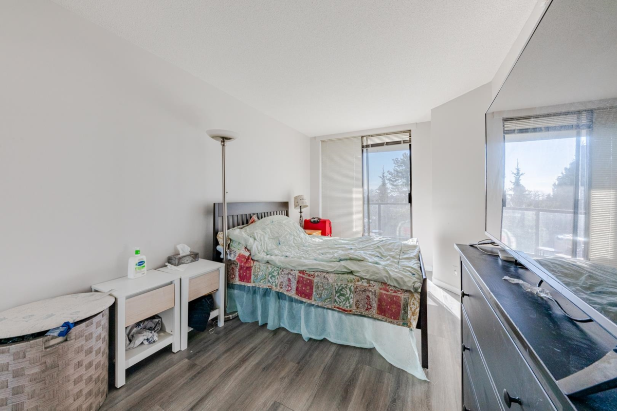 Mudroom Photo of 708 8180 Granville Avenue, Richmond, BC