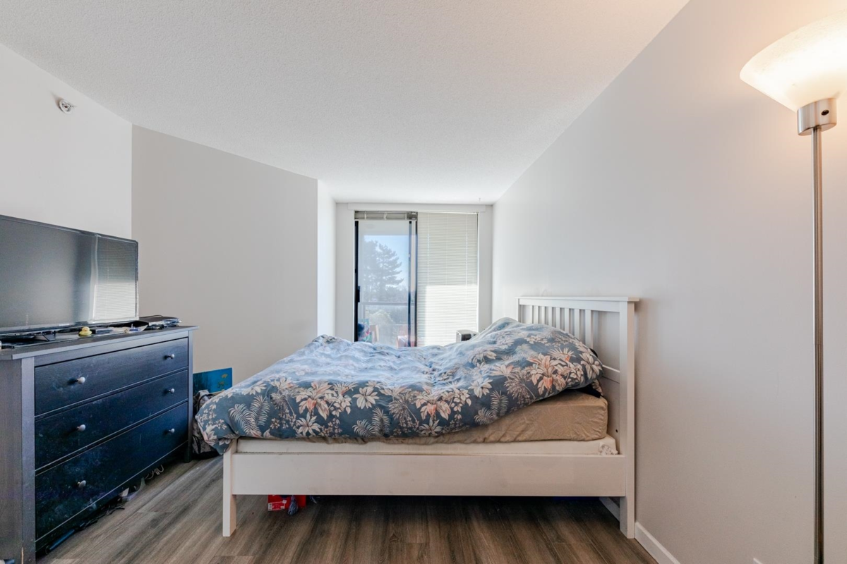 Office / Den Photo of 708 8180 Granville Avenue, Richmond, BC