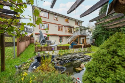 Swimming Pool Photo of 1590 Plateau Crescent, Coquitlam, BC