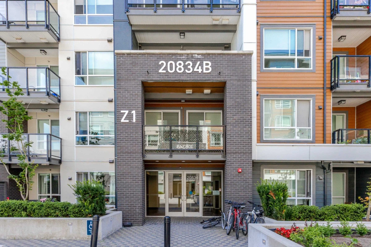 Exterior Rear Photo of A114 20834 80 Avenue, Langley, BC