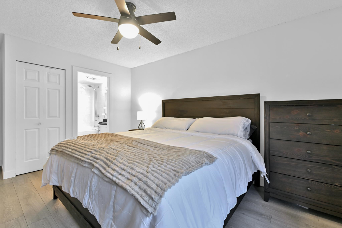 Bedroom 4 Photo of 203 33165 2 Avenue, Mission, BC