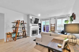 203 33165 2 Avenue, Mission, BC