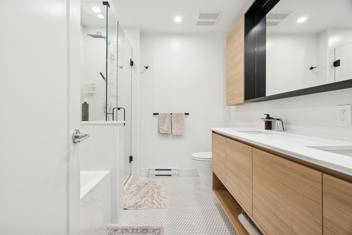 Bedroom 3 Photo of 420 55 Klahanie Drive, Port Moody, BC