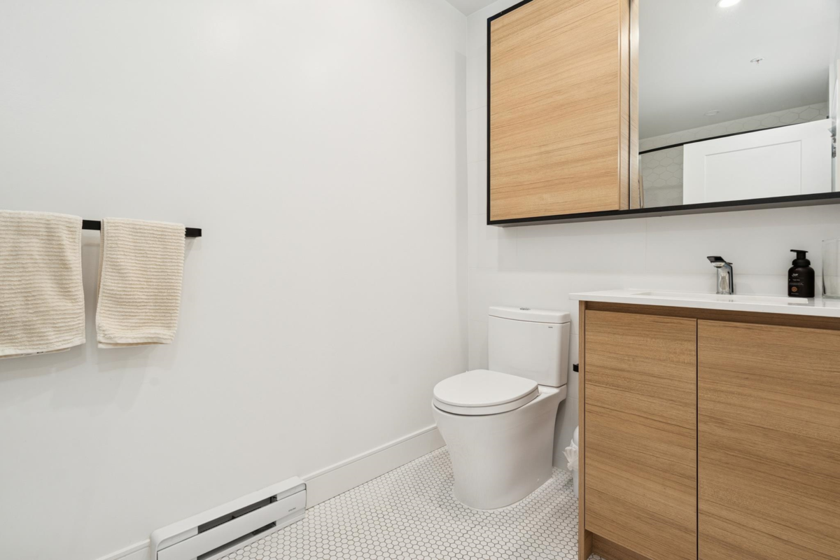 Office / Den Photo of 420 55 Klahanie Drive, Port Moody, BC