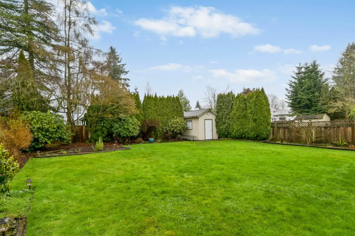 Hot Tub / Spa Photo of 4552 217a Street, Langley, BC