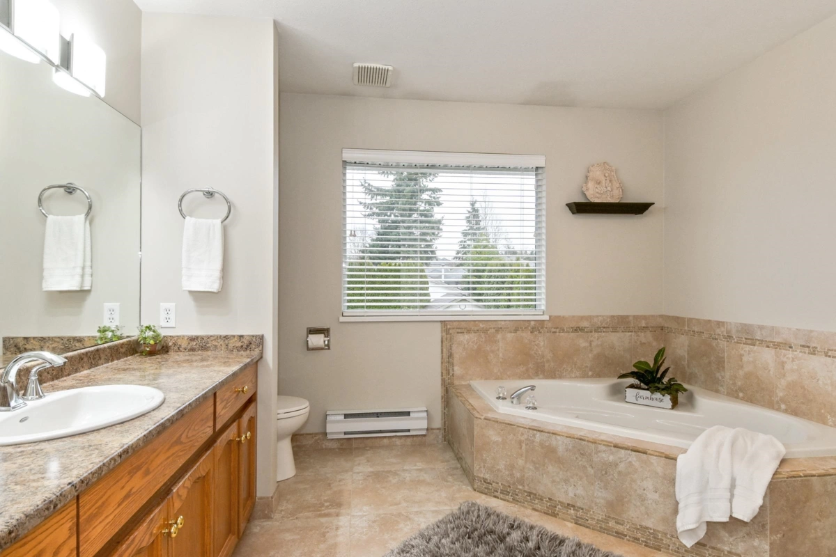 Mudroom Photo of 4552 217a Street, Langley, BC