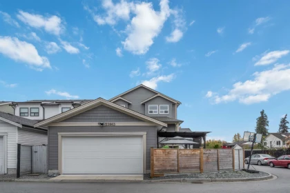 Community Amenities Photo (Clubhouse) of 23863 119b Avenue, Maple Ridge, BC