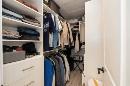 Mudroom Photo of 23863 119b Avenue, Maple Ridge, BC