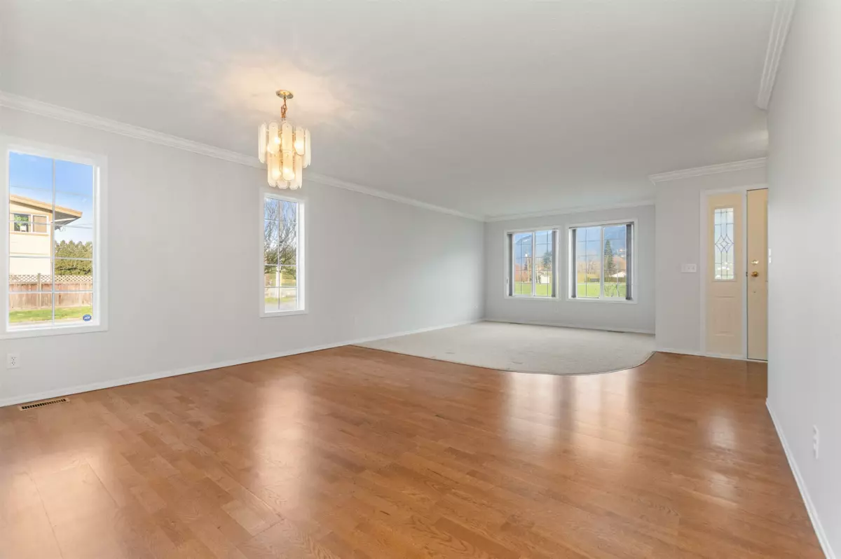 Walk-In Closet Photo of 10121 Nelson Road, Rosedale, BC