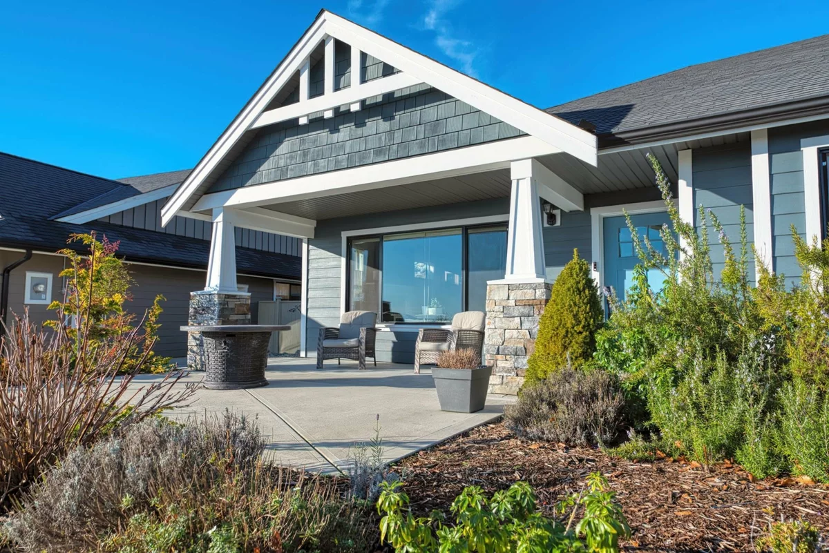 Dining Area Photo of 5537 Peregrine Crescent, Sechelt, BC