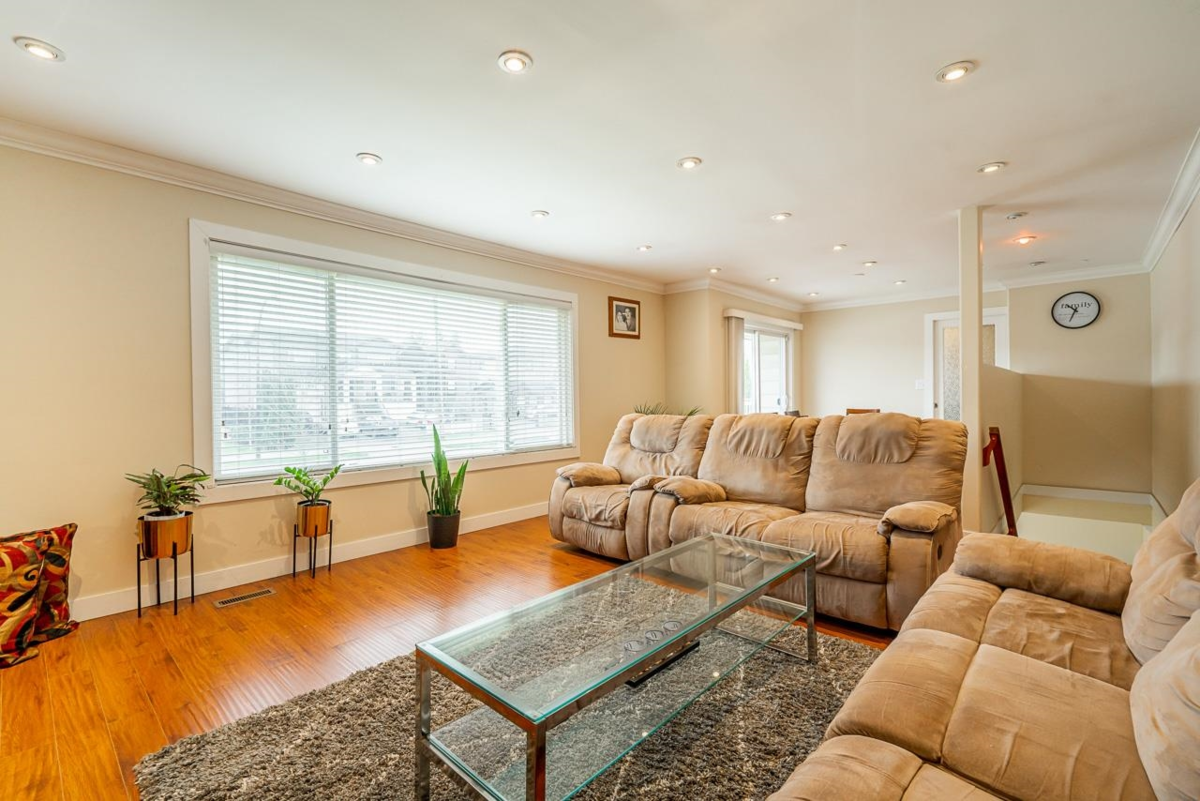 Breakfast Nook Photo of 1247 Ewen Avenue, New Westminster, BC