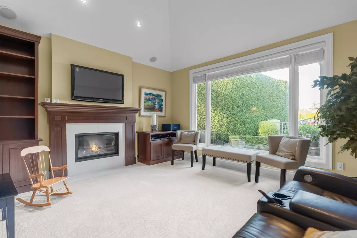 Family Room Photo of 9671 Heather Place, Richmond, BC