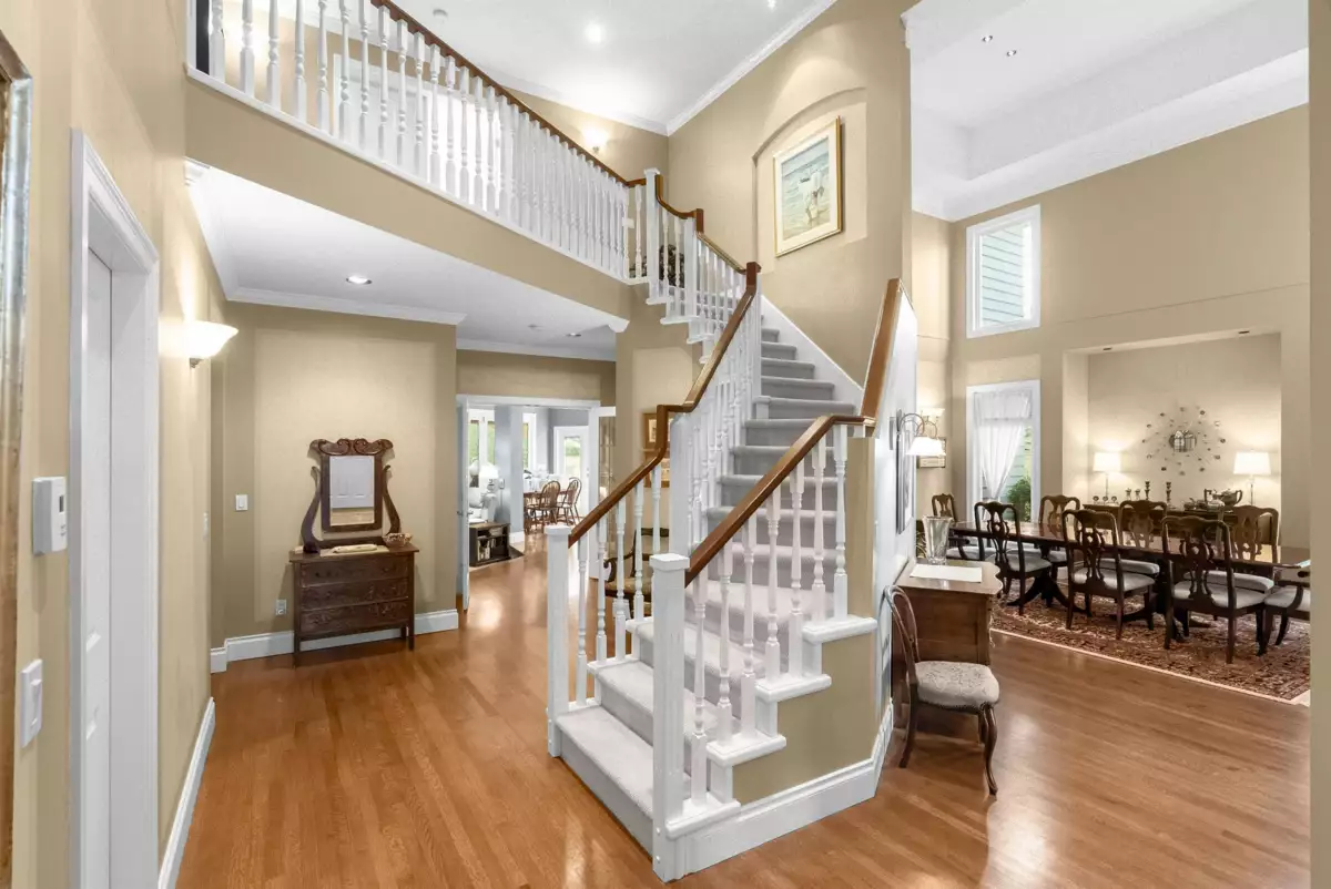 Front Yard Photo of 9671 Heather Place, Richmond, BC