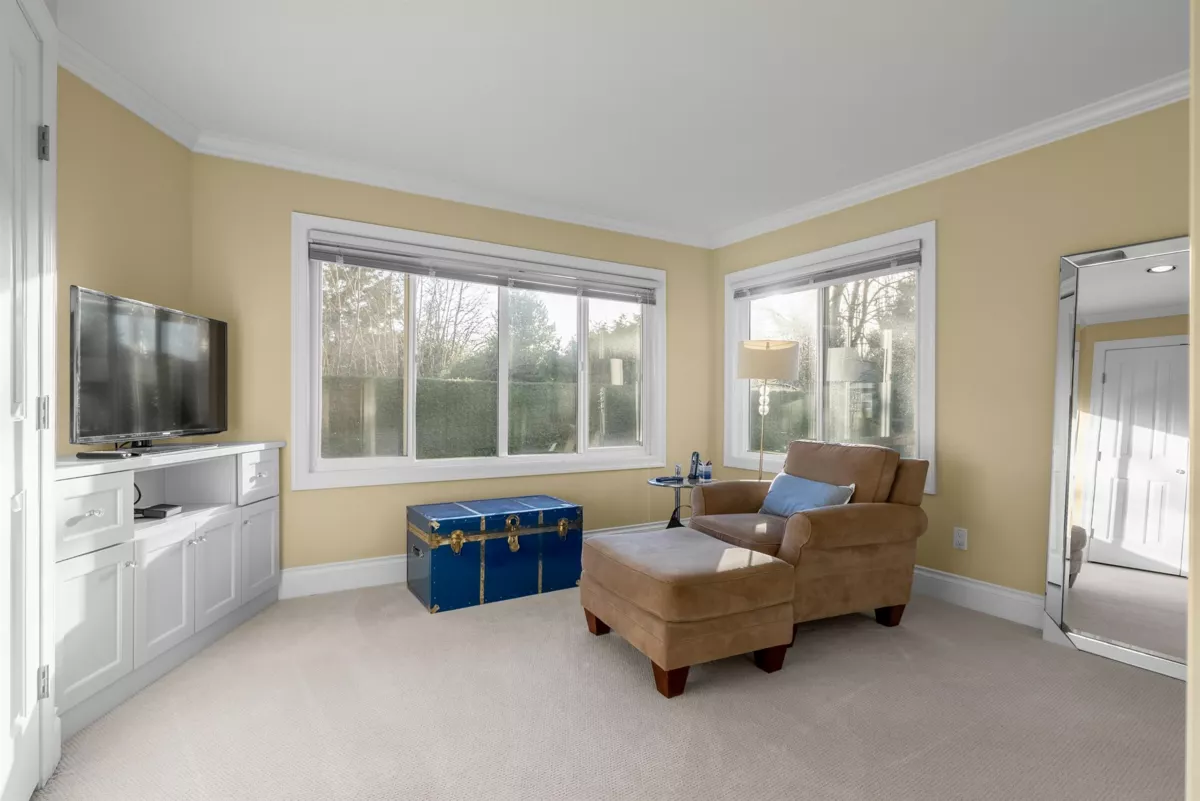 Laundry Room Photo of 9671 Heather Place, Richmond, BC