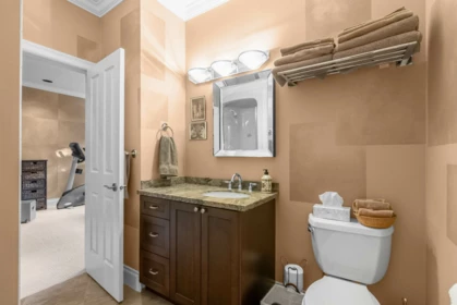 Guest Bathroom Photo of 9671 Heather Place, Richmond, BC