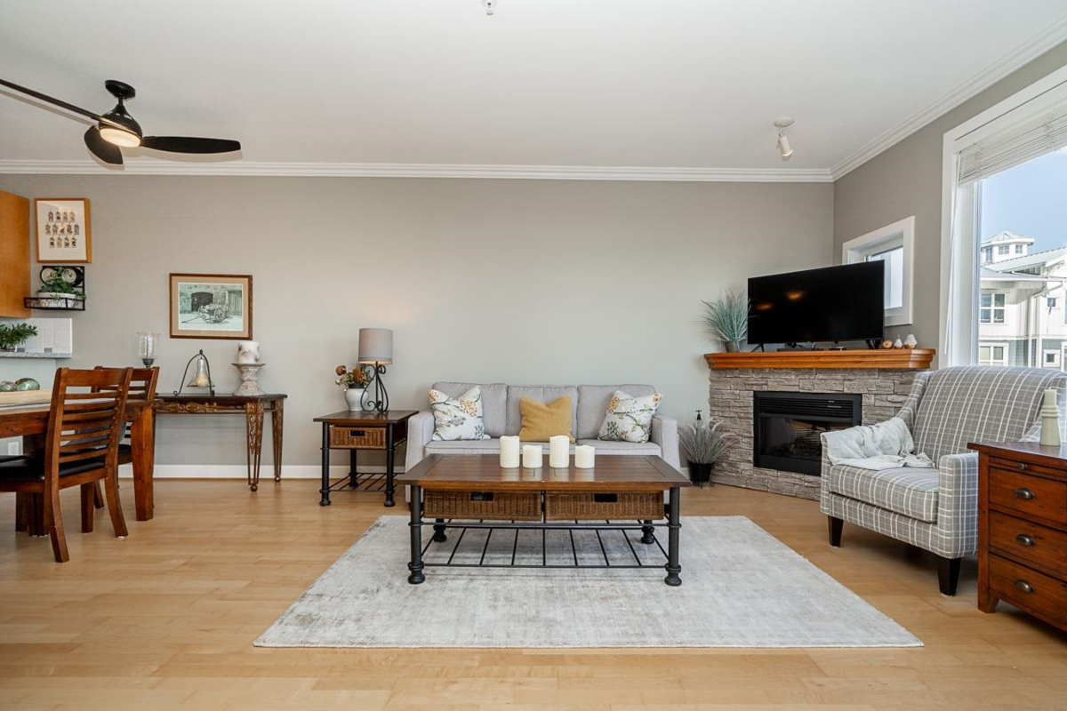 Office / Den Photo of 322 4600 Westwater Drive, Richmond, BC