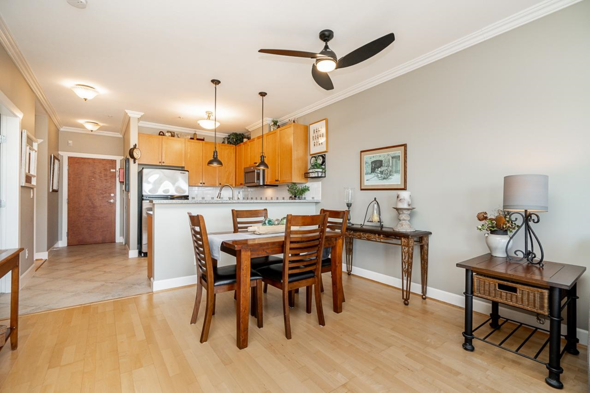 Primary Bathroom Photo of 322 4600 Westwater Drive, Richmond, BC