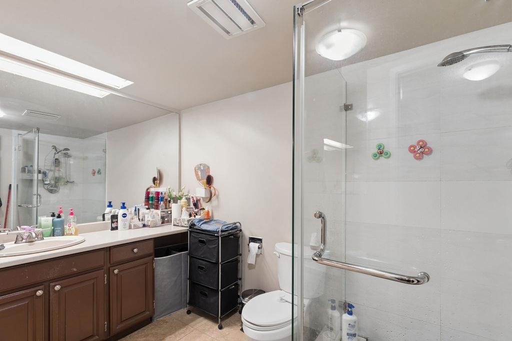 Bedroom 2 Photo of 211 444 W 49th Avenue, Vancouver, BC