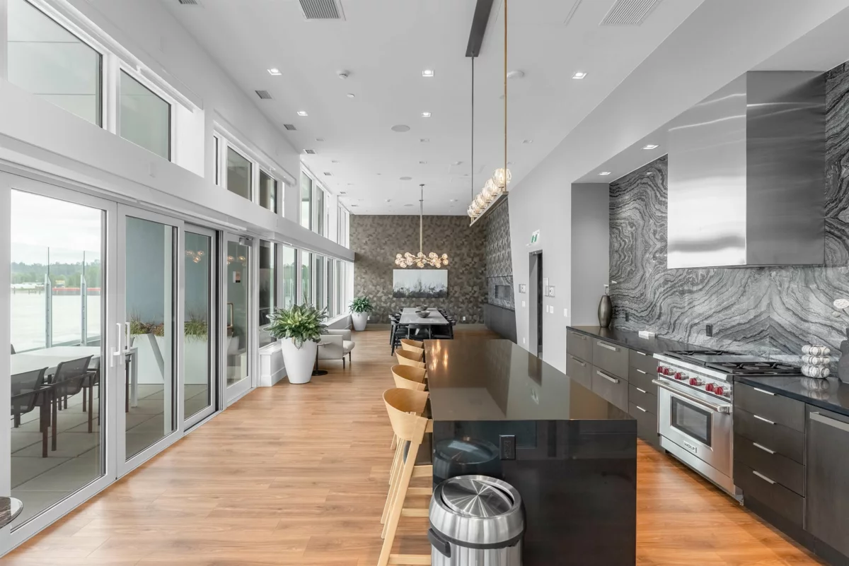 Garden / Landscaping Photo of 2904 660 Quayside Drive, New Westminster, BC