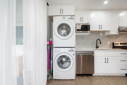 Guest Bathroom Photo of 10875 143 Street, Surrey, BC